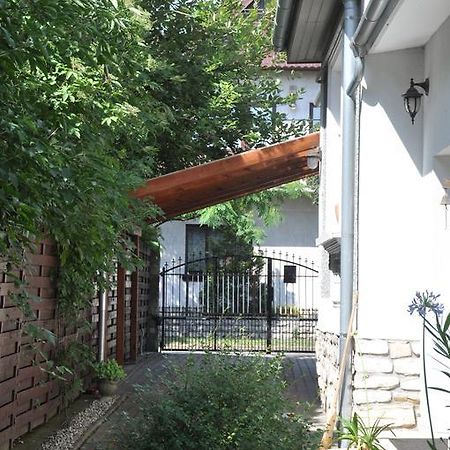 Kertes Daire Veszprém Dış mekan fotoğraf