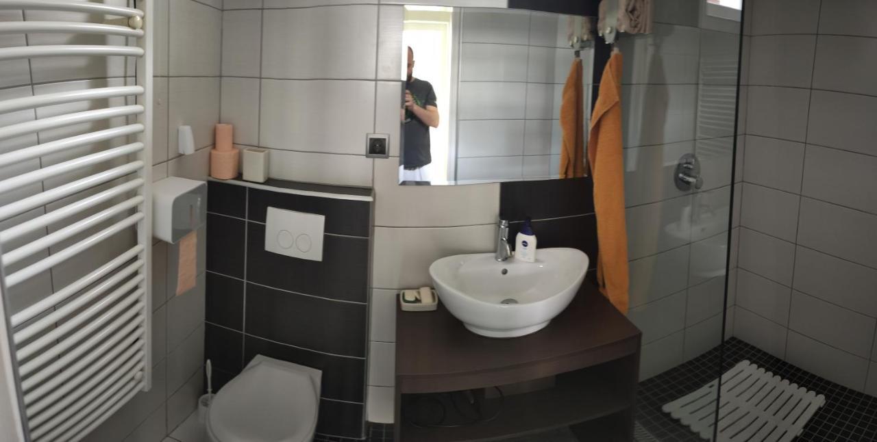 Kertes Daire Veszprém Dış mekan fotoğraf